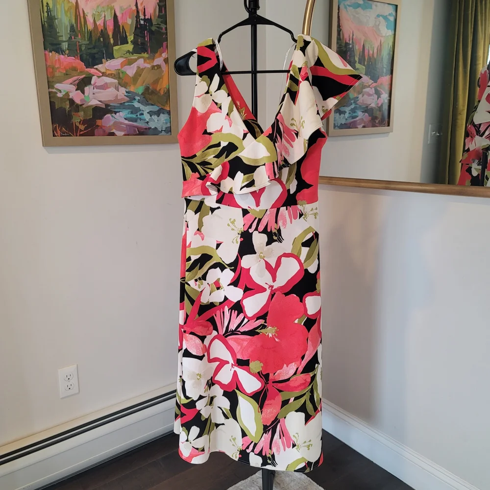 NWT HALSTON Floral Printed Asymmetric Ruffle  Black Red Size 14 - Picture 4 of 10